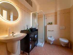 23966438-Ferienwohnung-2-Bellagio-300x225-0