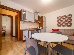 23567994-Ferienwohnung-3-Bellagio-300x225-3