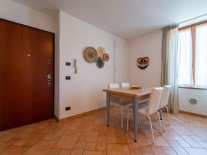 24045617-Ferienwohnung-2-Bellagio-300x225-5