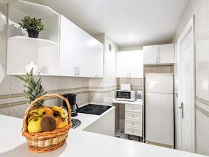 23498140-Ferienwohnung-8-Benalmádena-300x225-2