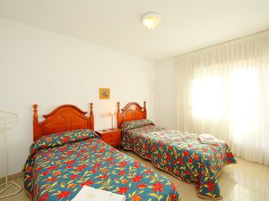 23842524-Ferienwohnung-4-Benidorm-300x225-1