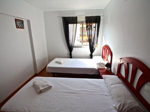 23545012-Ferienwohnung-6-Benidorm-300x225-4