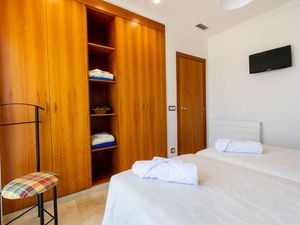 23543386-Ferienwohnung-5-Benidorm-300x225-5