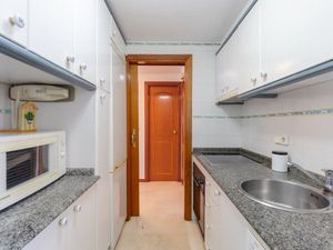 23691808-Ferienwohnung-6-Benidorm-300x225-3