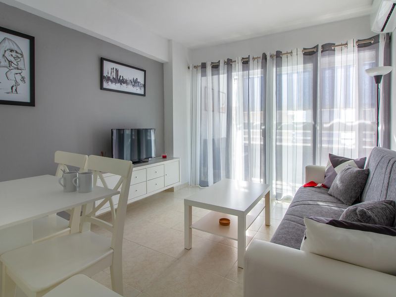 23759570-Ferienwohnung-4-Benidorm-800x600-2