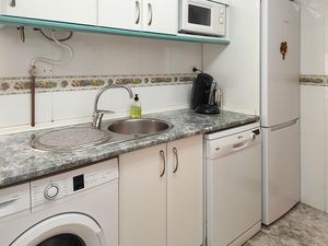 23761366-Ferienwohnung-6-Benidorm-300x225-5