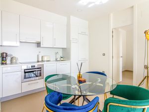 23758156-Ferienwohnung-2-Benidorm-300x225-5