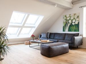 23325393-Ferienwohnung-5-Bensersiel-300x225-0