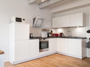 23325393-Ferienwohnung-5-Bensersiel-300x225-3