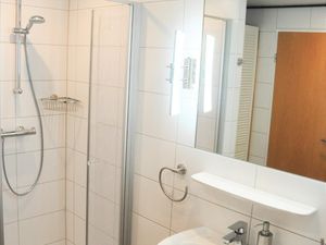 22424565-Ferienwohnung-5-Bensersiel-300x225-5