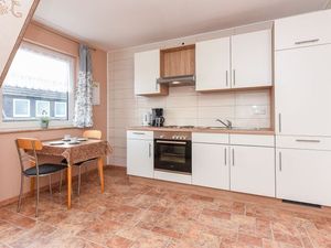 19207668-Ferienwohnung-3-Bensersiel-300x225-5