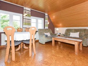 22603419-Ferienwohnung-4-Bensersiel-300x225-5