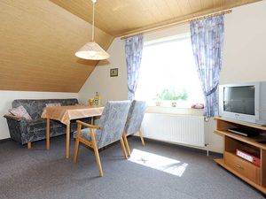 23363354-Ferienwohnung-5-Bensersiel-300x225-3