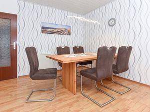 23921197-Ferienwohnung-5-Bensersiel-300x225-5