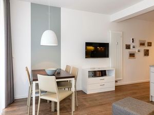 23834037-Ferienwohnung-5-Bensersiel-300x225-2