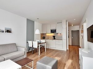 23834078-Ferienwohnung-4-Bensersiel-300x225-1