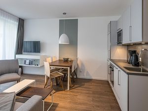 23834100-Ferienwohnung-5-Bensersiel-300x225-4