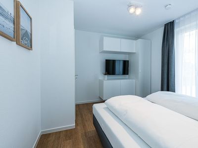 Schlafzimmer mit Doppelbett