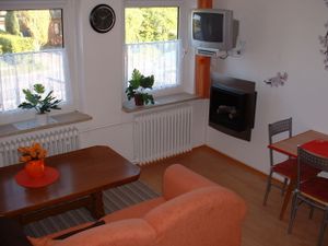 23669463-Ferienwohnung-3-Bensersiel-300x225-1