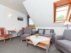 23874027-Ferienwohnung-2-Bensersiel-300x225-0