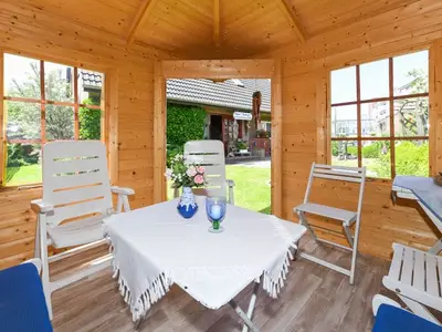 Ferienwohnung für 4 Personen (45 m²) in Bensersiel 6/10