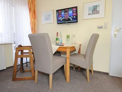 Ferienwohnung für 3 Personen (35 m²) in Bensersiel 5/10