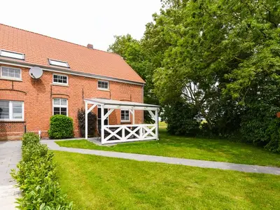 Ferienwohnung für 8 Personen (122 m²) in Bensersiel 1/10