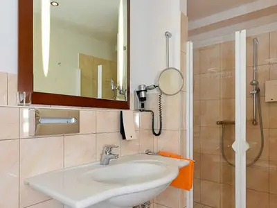 Ferienwohnung für 2 Personen (30 m²) in Bensersiel 8/10