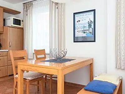Ferienwohnung für 4 Personen (60 m²) in Bensersiel 10/10