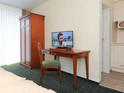 Ferienwohnung für 2 Personen (30 m²) in Bensersiel 8/10