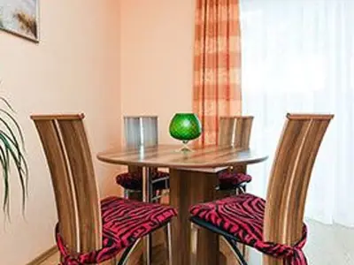 Ferienwohnung für 7 Personen (92 m²) in Bensersiel 10/10