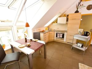 22177605-Ferienwohnung-4-Bensheim-300x225-2