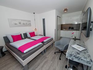 21626663-Ferienwohnung-3-Bensheim-300x225-3