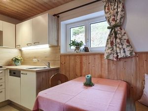 797514-Ferienwohnung-4-Berchtesgaden-300x225-5