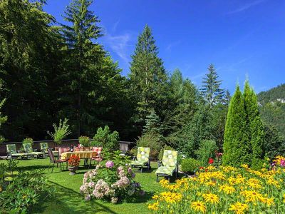 Tolle Gartenanlage-Idylle im Grünen