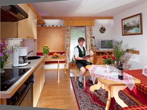 101979-Ferienwohnung-3-Berchtesgaden-300x225-3