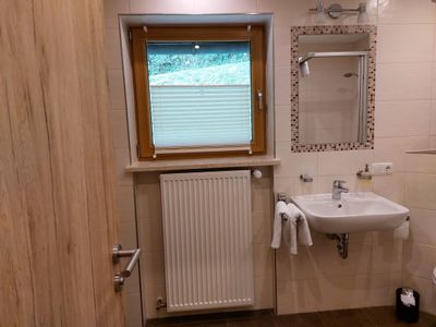 Ferienwohnung 1 - Badezimmer