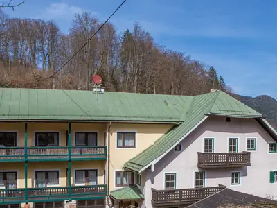 Balkonseite des Hauses