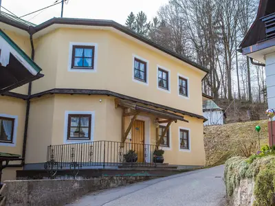 Eingangsseite des Hauses