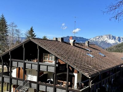 Rückseite Haus mit Balkon