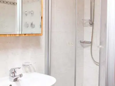 Dusche