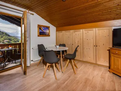 Essecke im Wohnzimmer