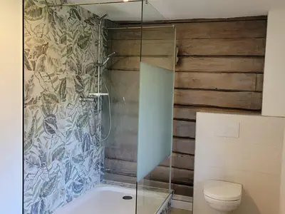Badezimmer mit WC