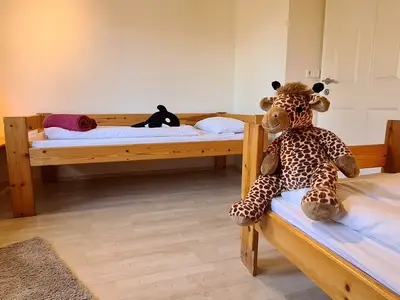 Schlafzimmer mit zwei Einzelbetten Fewo Jennerblick