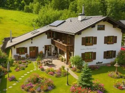 Haus Riemerfeld Sommer