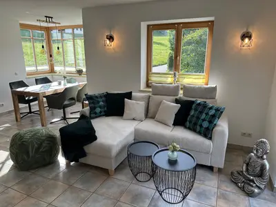 Wohn- und Essbereich