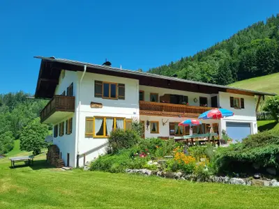 Haus mit Terrase