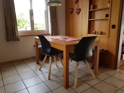 Ausziehbarer Esstisch