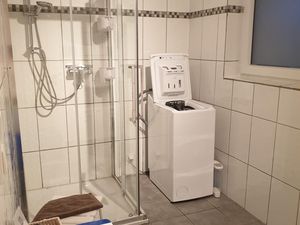 23782190-Ferienwohnung-4-Bergen / Chiemgau-300x225-3