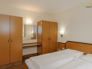 23909733-Ferienwohnung-4-Bergen auf Rügen-300x225-5